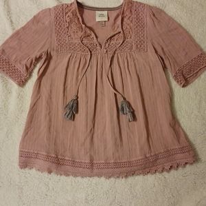 Knox Rose Size Small pink boho shirt